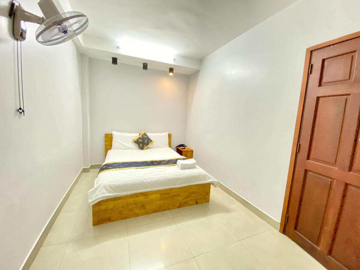 Thien Son Hotel Ho Chi Minh-stad Buitenkant foto